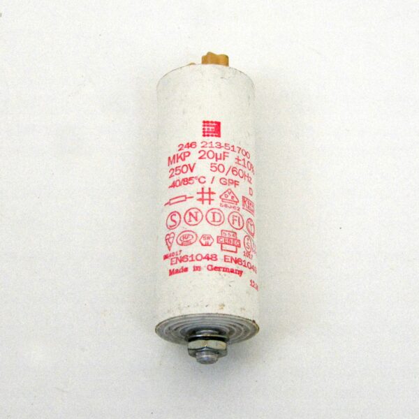 Kondensator rozruchowy silnika 20uF 250V