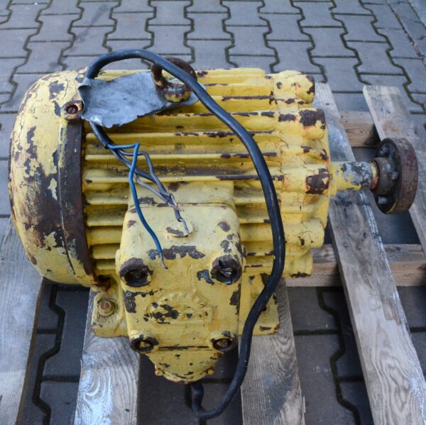 Silnik elektryczny 18kW 380V - obrazek 2