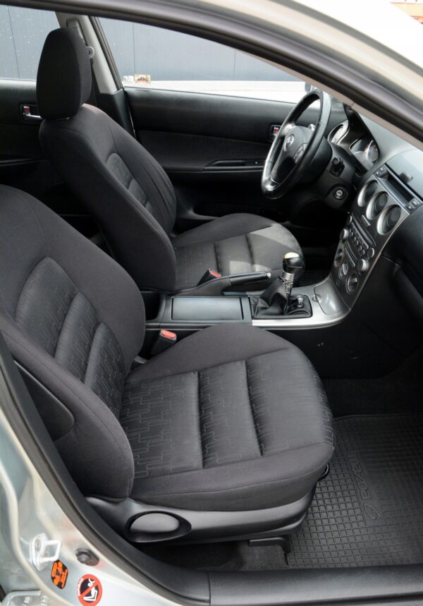Mazda 6 I sedan 1.8l benzyna 2003r z Wojska - obrazek 8