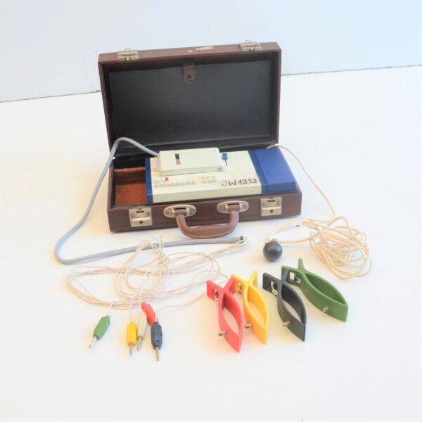 EKG Elektrokardiograf FARUM Simplicard E10