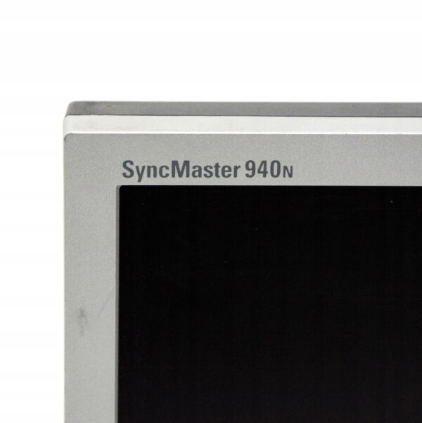 Monitor Samsung 19" SyncMaster 940N - obrazek 2