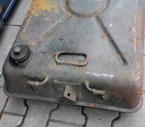Zbiornik paliwa czołgu T-55 - obrazek 3