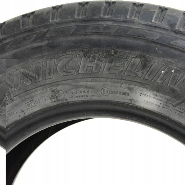 Opona Michelin Synchrone 235/70 R16 - obrazek 3