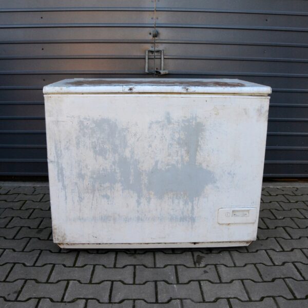 Zamrażarka Zanussi 105x62x85cm 300l