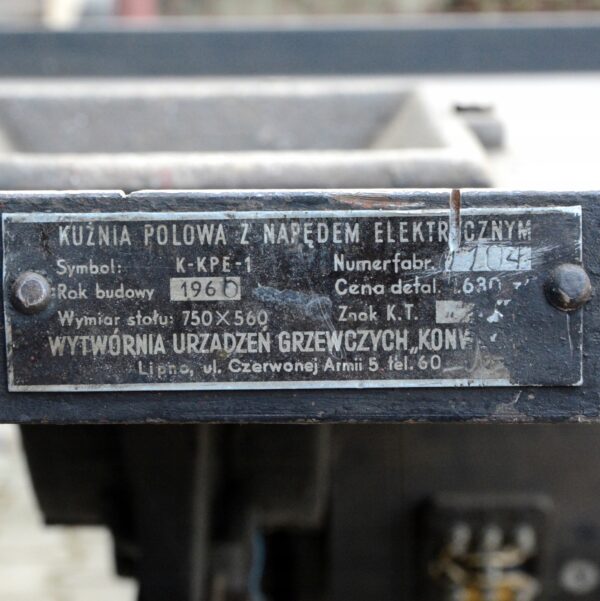 Kuźnia polowa z napędem elektrycznym - obrazek 3