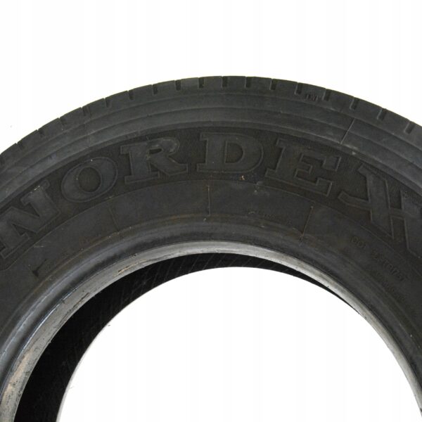 Opona Nordexx NTR1000 235/75 R17,5 - obrazek 2