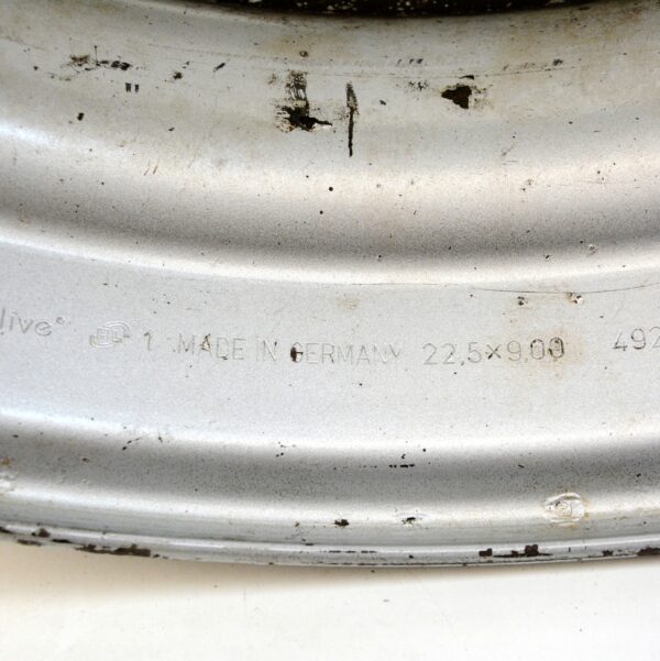 Felga stalowa 22,5x9.00 - obrazek 5