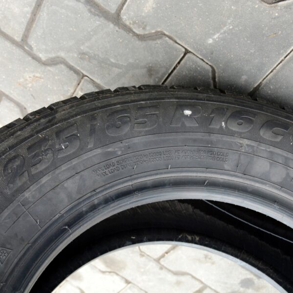 Opona Kormoran Vanpro Winter 235/65 R16C - obrazek 4