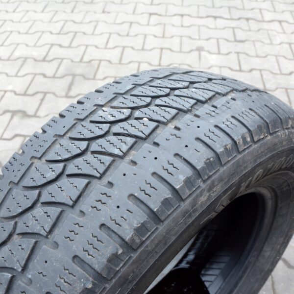 Opona Kormoran Vanpro Winter 235/65 R16C - obrazek 2