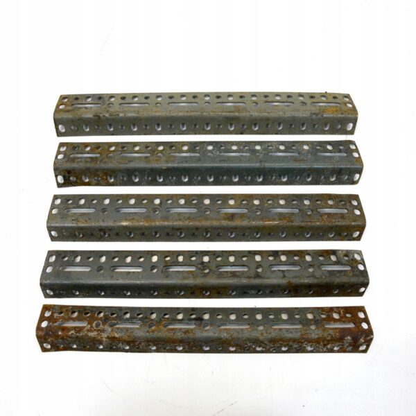 Kątownik stalowy perforowany 45x6x4cm 2mm - obrazek 2