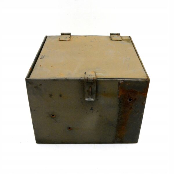 Skrzynia metalowa 41x41x30cm