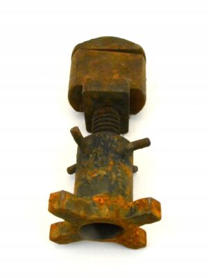 Mocowanie kontenera śruba