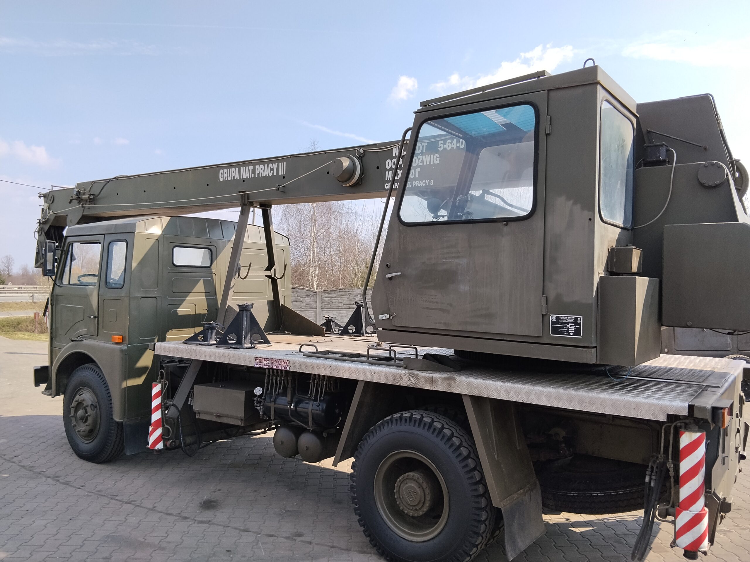 Żuraw dźwig samojezdny Jelcz 325 - obrazek 6