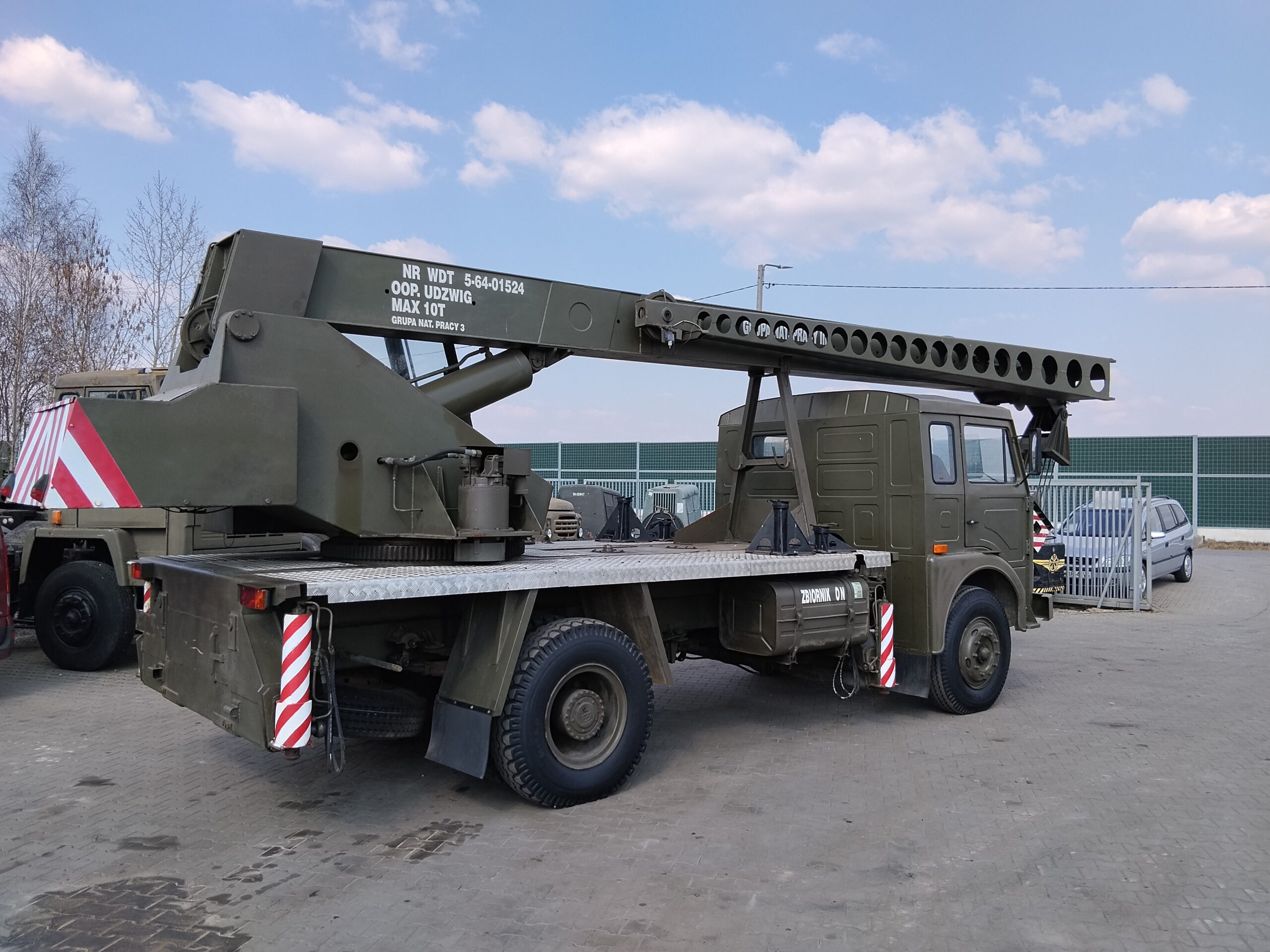 Żuraw dźwig samojezdny Jelcz 325 - obrazek 30