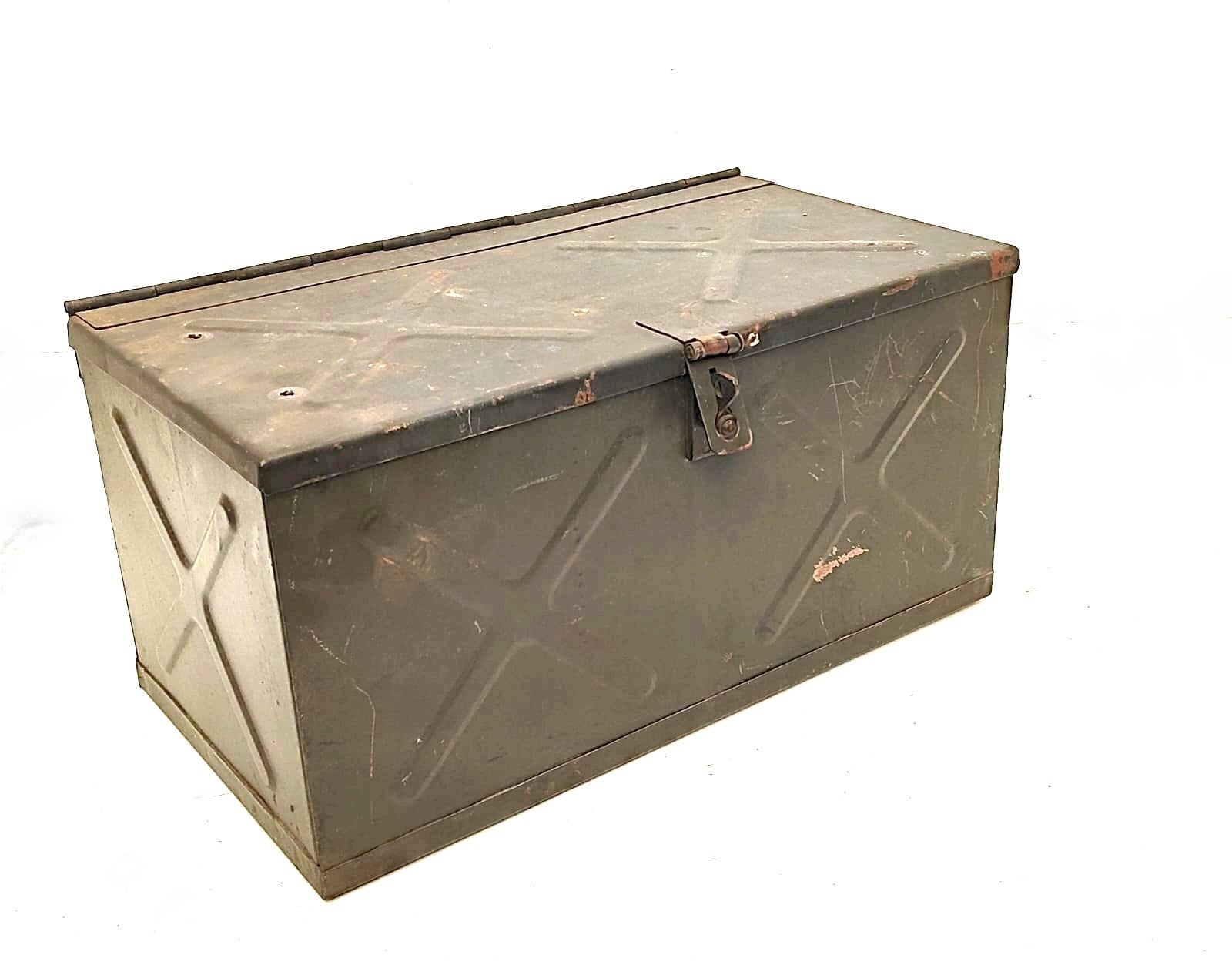 Skrzynia z kabiny Stara 266 metalowa 51x28x26cm