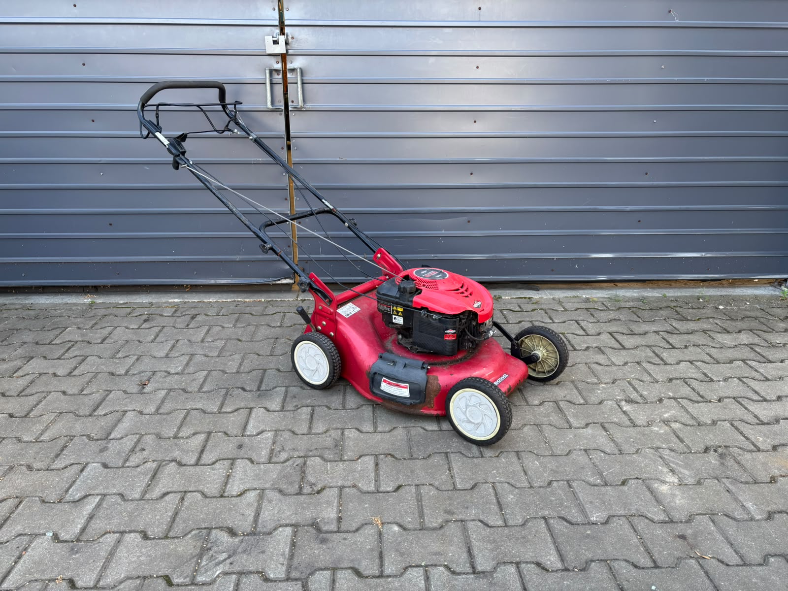 Kosiarka spalinowa z napędem WORLD WYZ20-BS60-B | Briggs 675 190cc