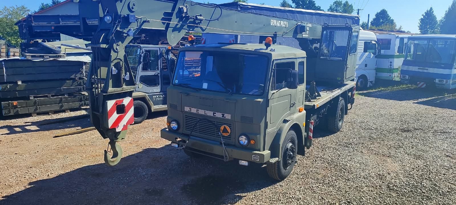 Żuraw Samochodowy Dźwig JELCZ 325 – R-101 10T Wojskowy, - obrazek 4