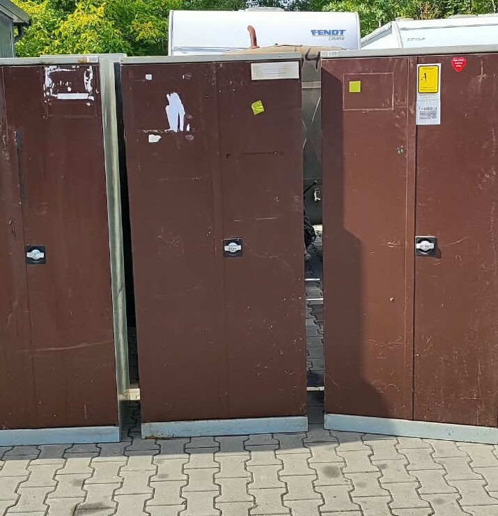 Szafa metalowa BHP pracownicza / warsztatowa / socjalna dwudrzwiowa - obrazek 5