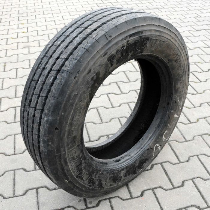 Opona Fullrun 215/75 R17.5 11mm
